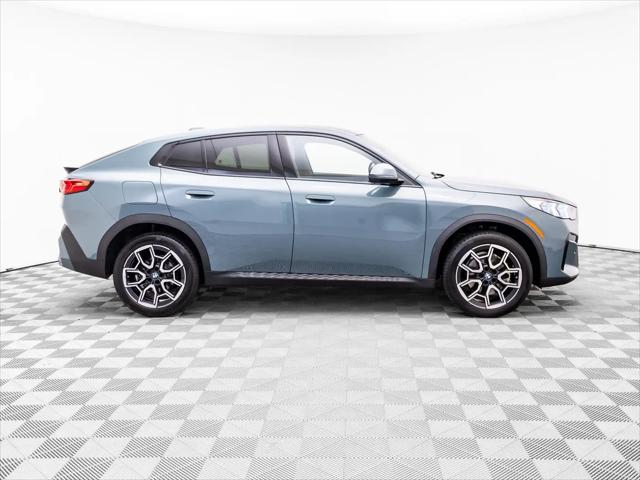 2025 BMW X2 xDrive28i