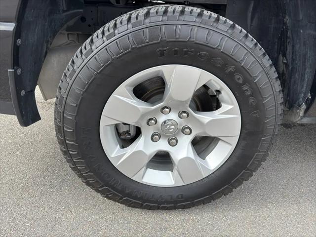 2022 Ram 1500 Big Horn Crew Cab 4x4 5'7" Box