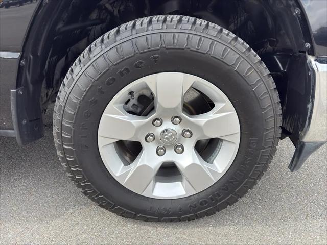 2022 Ram 1500 Big Horn Crew Cab 4x4 5'7" Box
