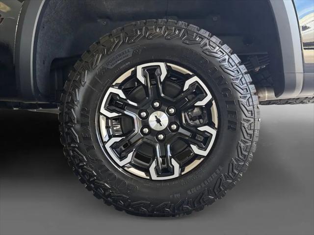 2026 Chevrolet Silverado 1500 4WD Crew Cab Short Bed ZR2