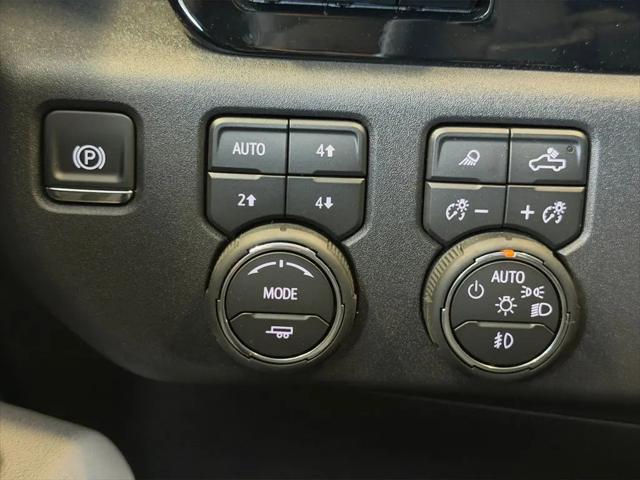 2026 Chevrolet Silverado 1500 4WD Crew Cab Short Bed ZR2