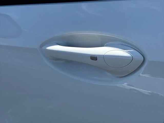 2026 Buick NV Sport Touring FWD