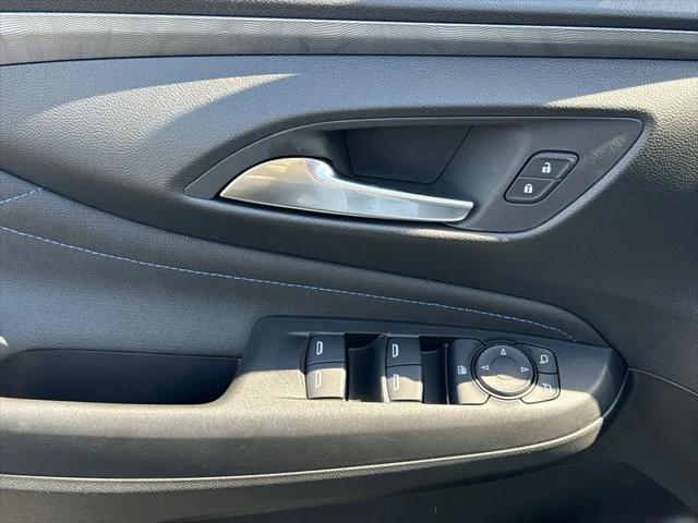 2026 Buick NV Sport Touring FWD