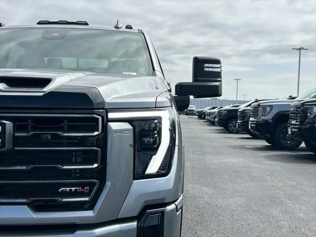 2026 GMC Sierra 2500HD Crew Cab, Standard Bed, AT4, 4WD