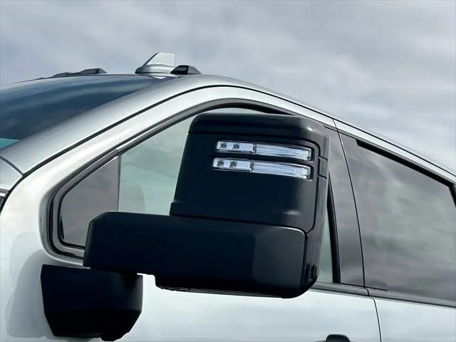 2026 GMC Sierra 2500HD Crew Cab, Standard Bed, AT4, 4WD