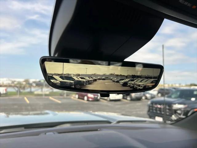 2026 GMC Sierra 2500HD Crew Cab, Standard Bed, AT4, 4WD