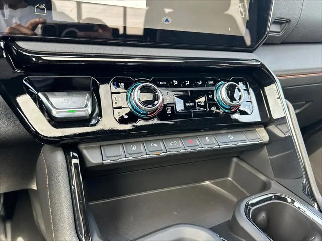 2026 GMC Sierra 2500HD Crew Cab, Standard Bed, AT4, 4WD
