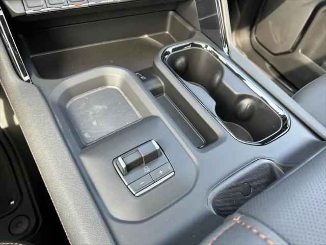 2026 GMC Sierra 2500HD Crew Cab, Standard Bed, AT4, 4WD
