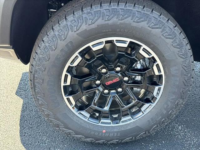 2026 GMC Canyon AT4, 4WD