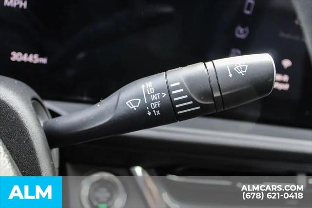 2025 Buick NV Preferred FWD