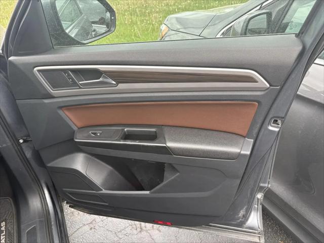 2021 Volkswagen Atlas 3.6L V6 SE w/Technology
