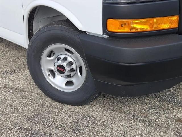 2026 GMC Savana Cargo 2500 Regular Wheelbase, Work Van, RWD