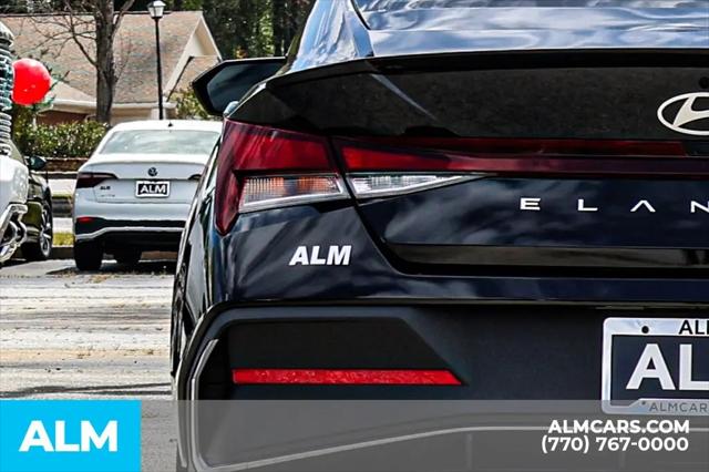 2025 Hyundai Elantra SEL Sport