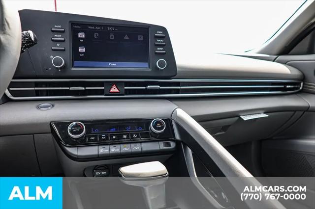 2025 Hyundai Elantra SEL Sport