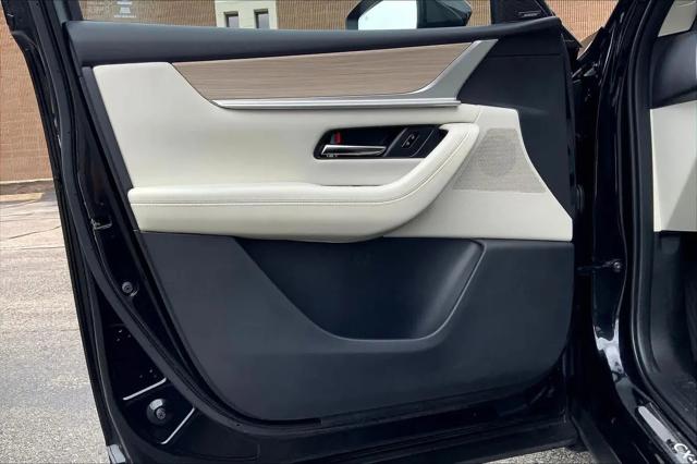 2025 Mazda X-90 3.3 Turbo S Premium Package