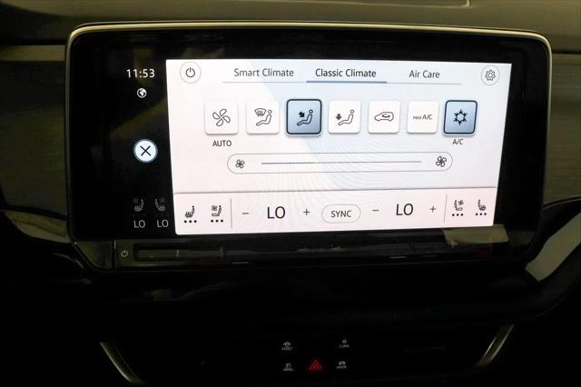 2026 Volkswagen Atlas Cross Sport SE with Technology