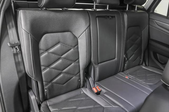 2026 Volkswagen Atlas Cross Sport SE with Technology