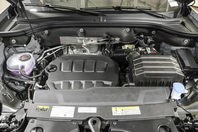 2026 Volkswagen Atlas Cross Sport SE with Technology