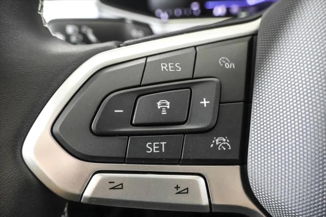 2026 Volkswagen Taos SE