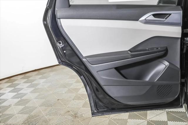 2026 Volkswagen Taos SE