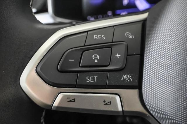 2026 Volkswagen Taos SE