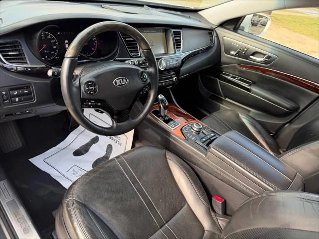 2016 Kia K900 Luxury 5.0L