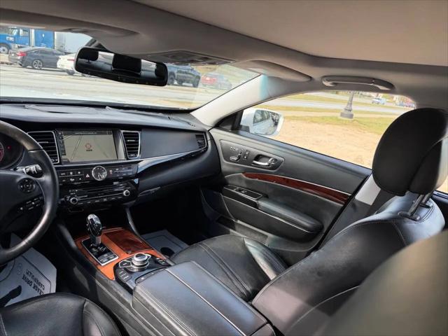 2016 Kia K900 Luxury 5.0L