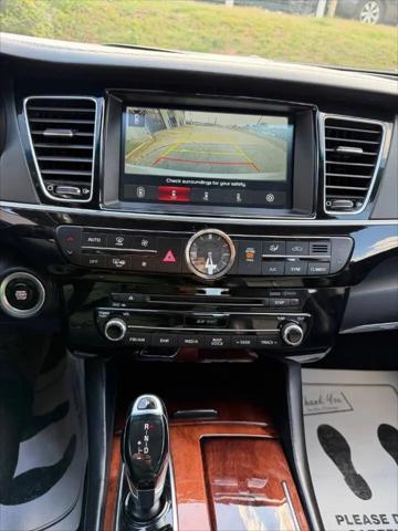 2016 Kia K900 Luxury 5.0L