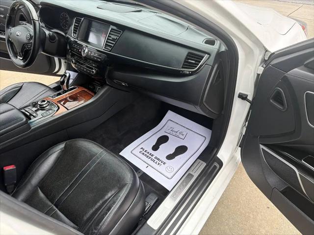 2016 Kia K900 Luxury 5.0L