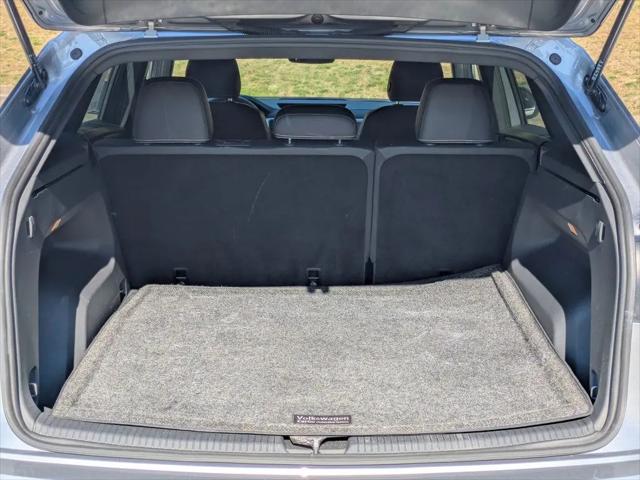 2023 Volkswagen Atlas Cross Sport 2.0T SE