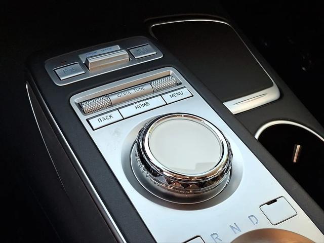 2024 Genesis GV70 2.5T AWD