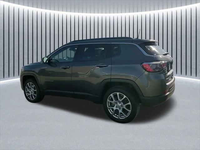2023 Jeep Compass Latitude Lux FWD