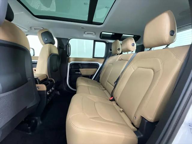2026 Land Rover Defender P400 X-Dynamic SE