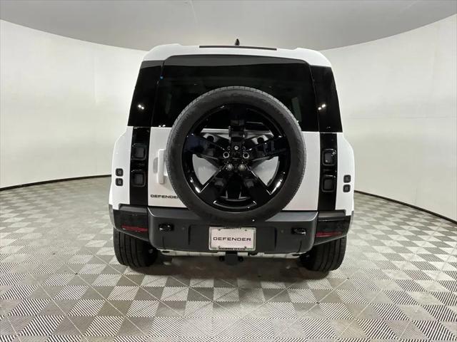 2026 Land Rover Defender P400 X-Dynamic SE
