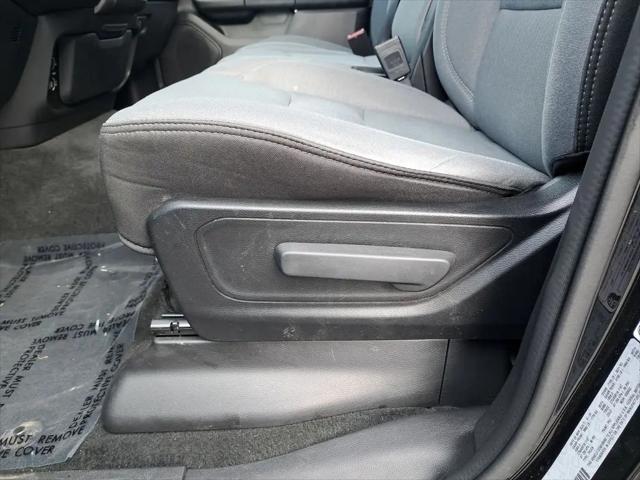 2023 Ram 1500 Big Horn Quad Cab 4x4 6'4" Box