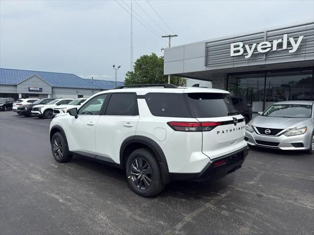 2026 Nissan Pathfinder SV