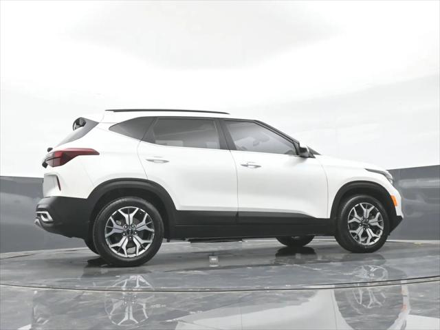 2022 Kia Seltos EX