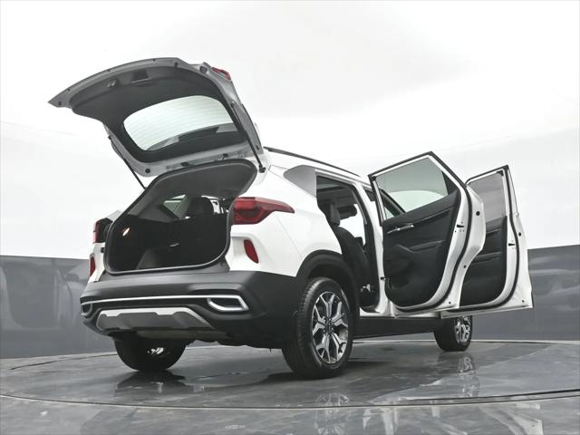 2022 Kia Seltos EX