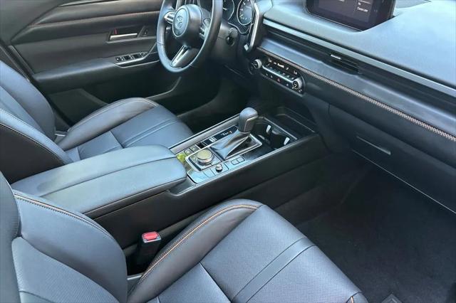 2026 Mazda CX-50 Hybrid Premium