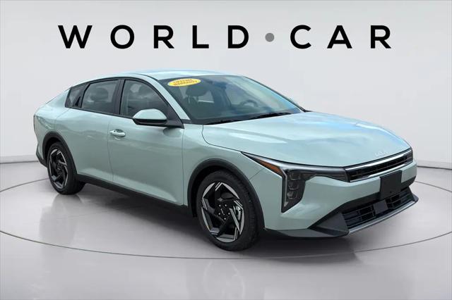 2026 Kia K4 EX