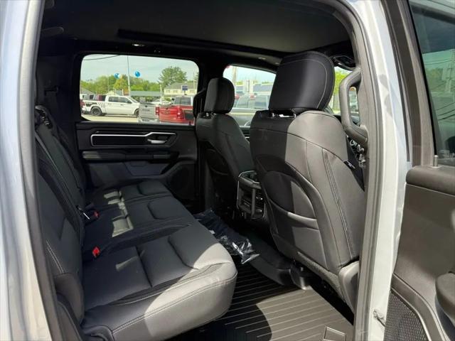 2026 Ram 1500 Big Horn Crew Cab 4x4 5'7" Box