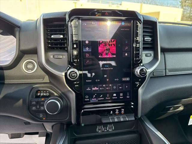 2026 Ram 1500 Big Horn Crew Cab 4x4 57 Box