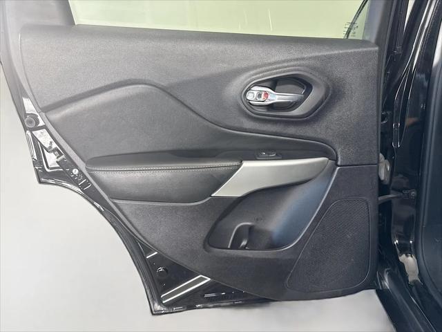 2022 Jeep Cherokee X 4x4