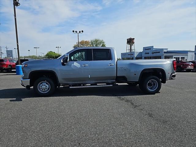 2026 Chevrolet Silverado 3500HD Crew Cab, Long Bed, LTZ Dual Rear Wheel, RWD