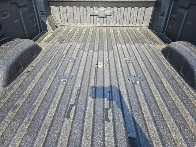 2026 Chevrolet Silverado 3500HD Crew Cab, Long Bed, LTZ Dual Rear Wheel, RWD