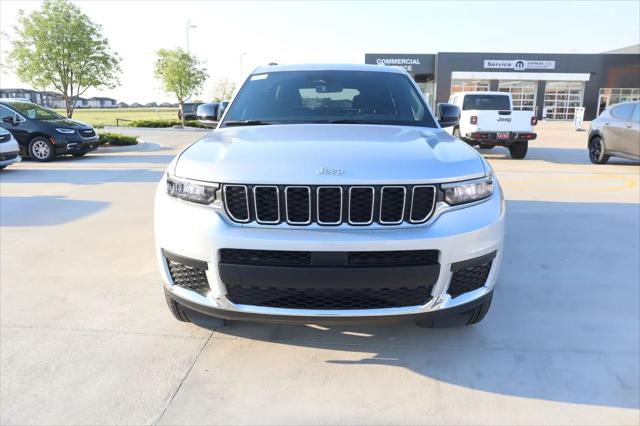 2026 Jeep Grand Cherokee L Altitude 4x4