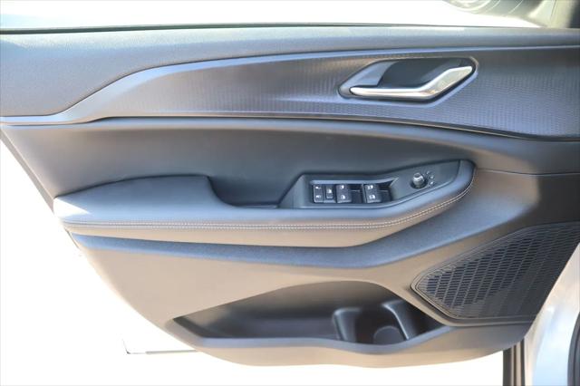 2026 Jeep Grand Cherokee L Altitude 4x4