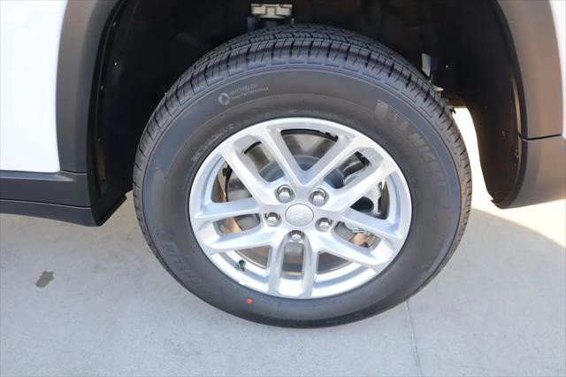 2026 Jeep Grand Cherokee L Altitude 4x4