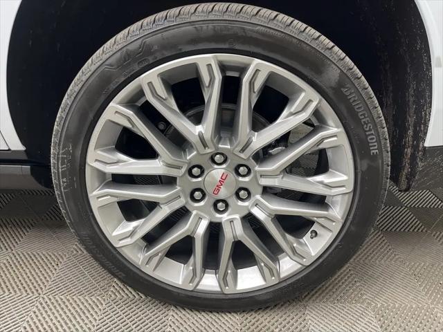 2026 GMC Yukon 4WD Denali