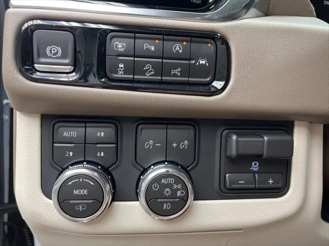 2026 GMC Yukon 4WD Denali